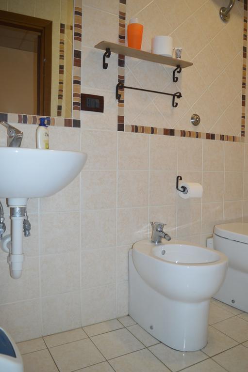 Albergo Ollolai Civitavecchia Chambre photo